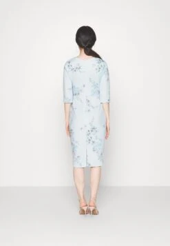 Isabella Wrap Print Midi - Jerseyjurk - Baby Blue -Wal G be19533e865c401b88f5f5f7a87fec17 scaled