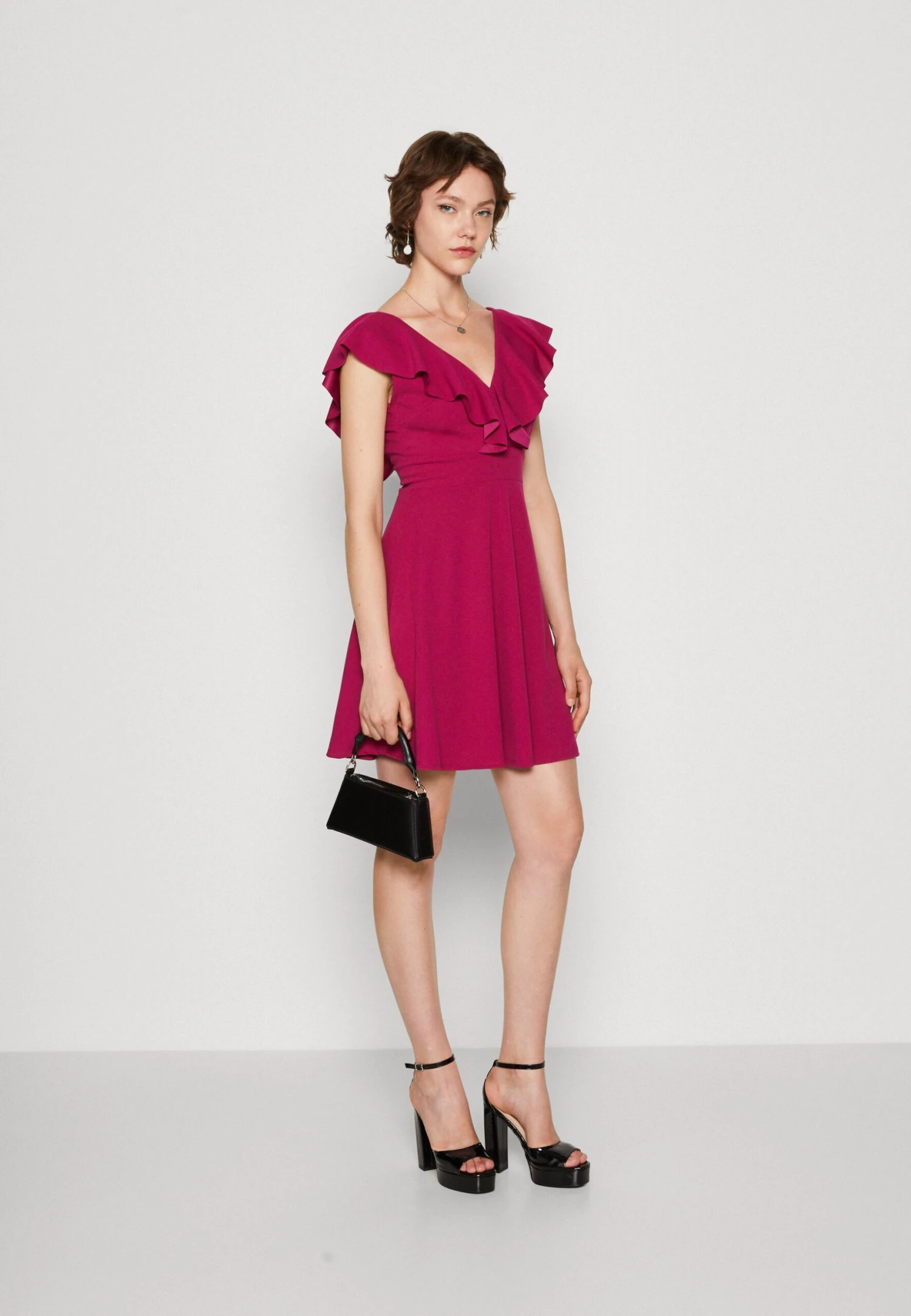 Wal G Micky Ruffle Skater - Cocktailjurk - Raspberry 2 Wal G Micky Ruffle Skater - Cocktailjurk - Raspberry - Afbeelding 2