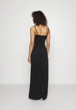 Havana Wide Leg- Jumpsuit - Black -Wal G c6d51ec228514f77a65134cd9bf55b30 scaled