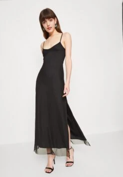Wal G Sandy - Maxi-Jurk - Black -Wal G cb2ed19d31ad47d3b875b379939e1f0a scaled