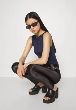 Wal G Ami Trouser - Broek - Black -Wal G d166e8d3ada947e58bd45735eb6b6445 scaled