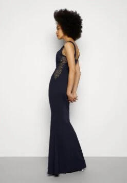 Wal G Taylor V Neck Dress - Galajurk - Navy Blue -Wal G d1d18433b820498bbb1d835be8c228b3 scaled
