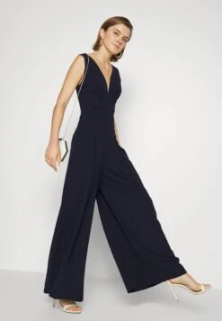 Wal G Jackie Wide Leg - Jumpsuit - Navy Blue -Wal G d21242f2db8e4c40b67f20578e018975 scaled