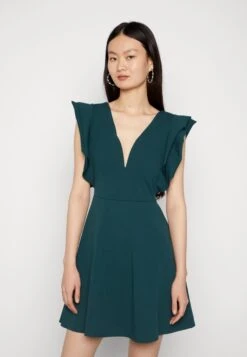 Wal G Lucia V Neck Frill Sleeve Skater Dress - Cocktailjurk - Forest Green -Wal G d4ed69482f8340a3a281b4fc40185e02 scaled