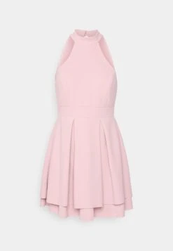 Cheryl Halter Neck Skater Dress - Cocktailjurk - Blush Pink -Wal G d8601ae52e394ea09a32aedc249c62b6 scaled