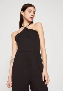 Wal G Summer Essentials Henny Cut Out - Jumpsuit - Black 9 Wal G Summer Essentials Henny Cut Out - Jumpsuit - Black -Wal G db73c1a4e79d4693ad076a43b0a4c256 scaled
