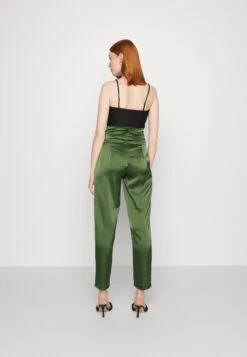 Wal G Peppa High Waisted Trouser - Broek - Dark Khaki 7 Wal G Peppa High Waisted Trouser - Broek - Dark Khaki -Wal G dba47cbeaff14958b7a572d134096675 scaled