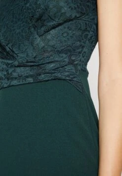 Wal G Bonnie Dress - Jerseyjurk - Forest Green -Wal G dc39bf8d89d445d28417e1e72faa8a68 scaled