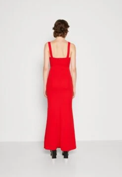 Wal G Maya Square Neck Maxi - Jerseyjurk - Red -Wal G df1b22a03210440aafb617b060bbf357 scaled