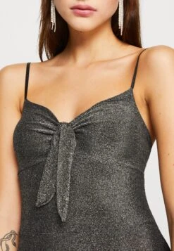 Wal G Exclusive Nye Glitter Charleston - Jerseyjurk - Silver -Wal G e0af08eab3cf4f3d95d4ee3becf1e27c scaled