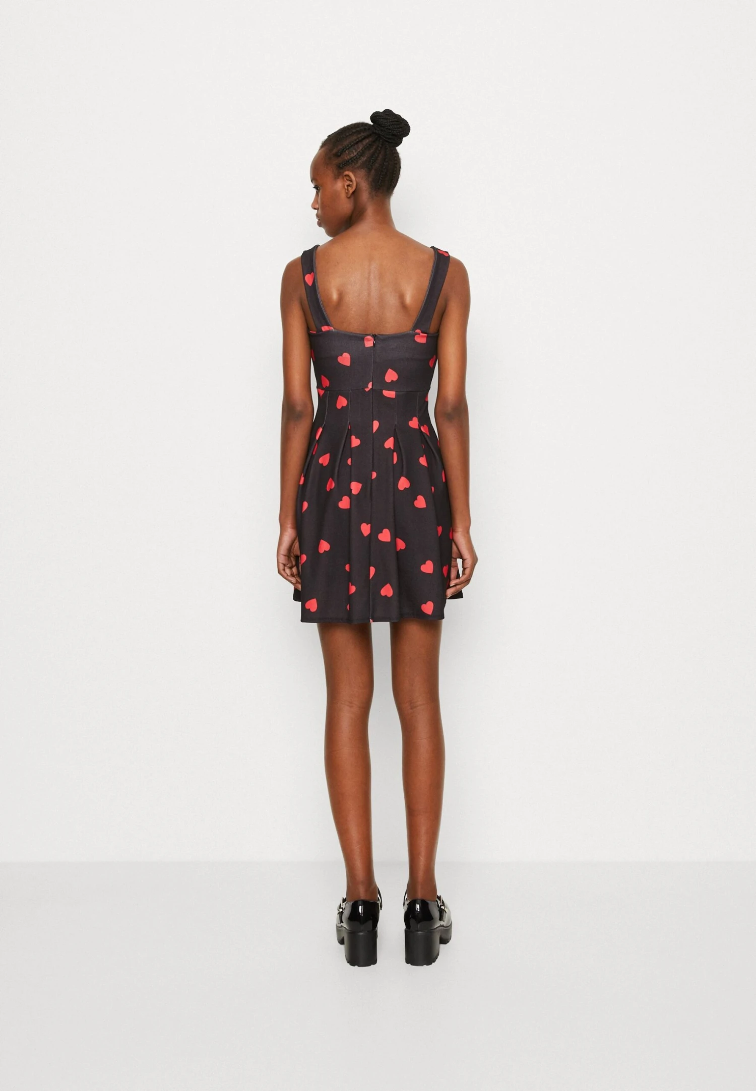 Wal G Valentines Elle Heart Skater - Jerseyjurk - Black/Red 3 Wal G Valentines Elle Heart Skater - Jerseyjurk - Black/Red - Afbeelding 3