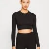 Wal G Roza Back Detail Crop - Longsleeve - Black