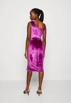 Wal G Gigi Midi - Cocktailjurk - Purple -Wal G e894e885602044049ab0e9e6202a9d52 scaled