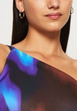 Wal G Vlera Strap Print Midi - Jerseyjurk - Mehrfarbig -Wal G ea1d9a0f929e455897419c04264077c9 scaled