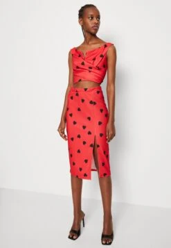 Wal G Valentines Heart Crop - Top - Red/Black 9 Wal G Valentines Heart Crop - Top - Red/Black -Wal G f0ca95bbeeb6415586a5ce9a868f10ea scaled