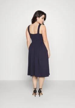 Kandy V Neck Midi - Jurk - Navy Blue -Wal G f7c8e65ffc274288901436bc81c55a79 scaled