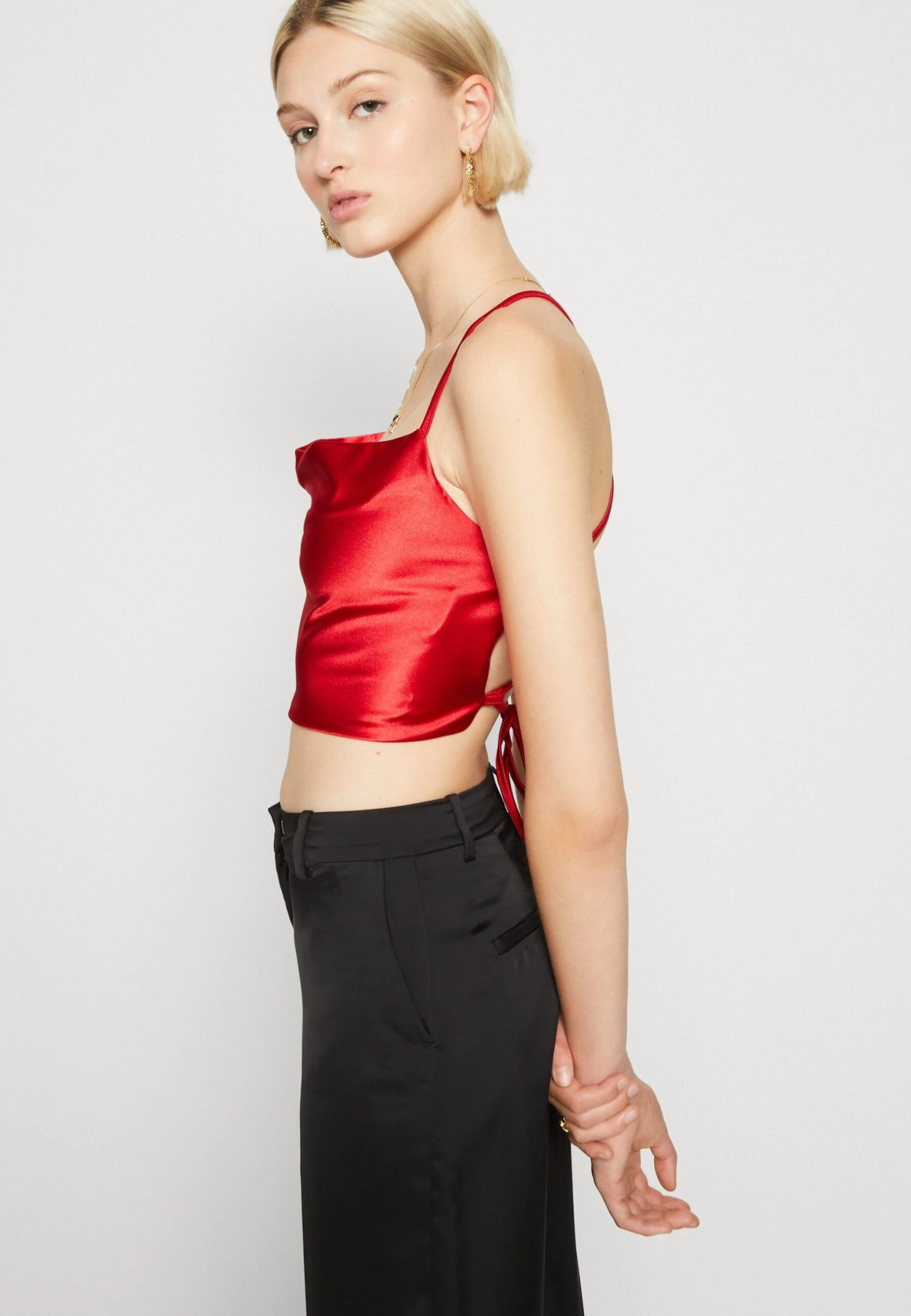 Wal G Milly Strappy - Top - Red 4 Wal G Milly Strappy - Top - Red - Afbeelding 4