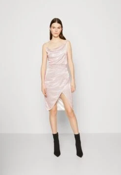 Wal G Party Hallis Shimmer Midi - Cocktailjurk - Pink