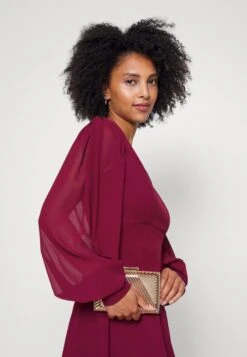 Kat Sleeve Dress - Cocktailjurk - Berry Wine 11 Kat Sleeve Dress - Cocktailjurk - Berry Wine -Wal G fbc0096ef33448ea8df01204cf69a0b8 scaled