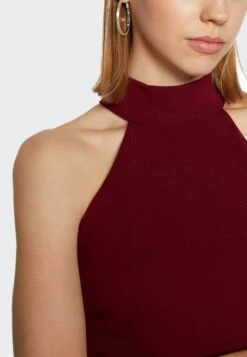 Wal G Sara Halter Neck Maxi Dress - Galajurk - Berry Wine -Wal G fbd186c9eb7f4b298b6caad55edf820e scaled