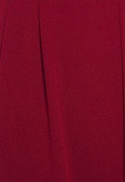 Buckle Plunge - Jumpsuit - Wine -Wal G fc08c63bccac4089a96e67478806da38 scaled