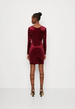 Wal G Valentines Dolly Cut Out Mini - Cocktailjurk - Wine -Wal G fe276990cefe4f678c7dd0fd7e18ed2c scaled