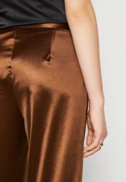 Wal G Charlie Trouser - Broek - Chocolate Brown -Wal G fe68c58523864e8eb20cfafc93eb8d27 scaled